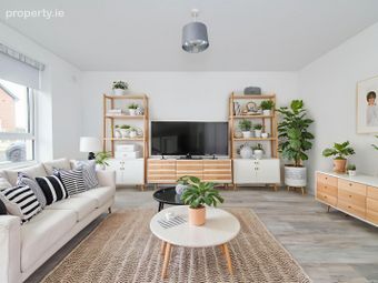 33 The Crescent, Walkers Gate, Kildare, Co. Kildare - Image 2