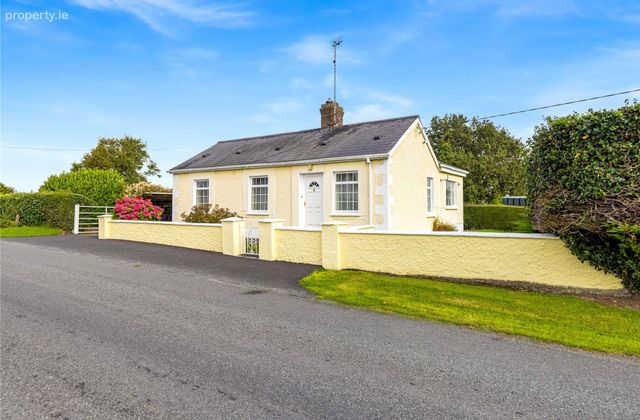 Dean Hill, Hayes, Navan, Co Meath, Navan, Co. Meath - Click to view photos