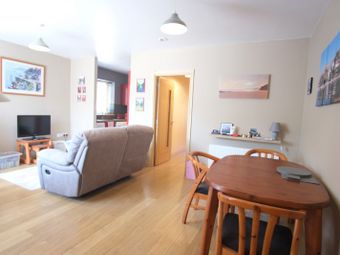 43 Park Grange, Grangerath, Drogheda, Co. Meath - Image 4