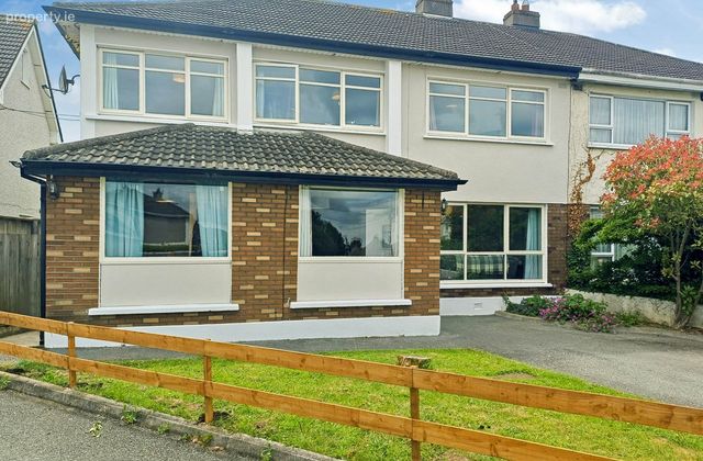 7 Butterfield Grove, Rathfarnham, Dublin 14, Co. Dublin, Rathfarnham, Dublin 14 - Click to view photos