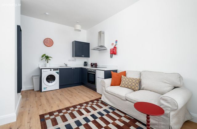 Botanic Road (f6), Glasnevin, Dublin 9 - Click to view photos