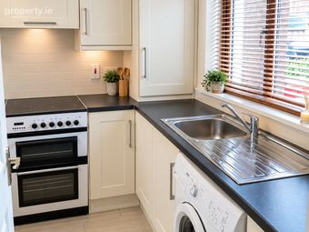 7 Riverscourt, Fionn Laoi, Carrigrohane, Co. Cork - Image 4
