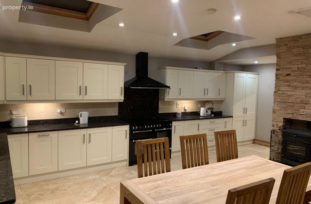 Emerson Court, Prosperous, Naas, Co. Kildare, Prosperous, Co. Kildare - Click to view photos