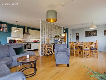 2j Belarmine Drive, Stepaside, Dublin 18, Stepaside, Dublin 18 - Image 3