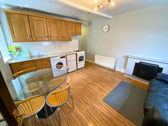 1 James Square,Tower Street,Cork, Cork City Centre, Co. Cork