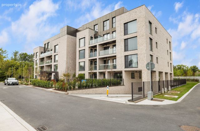 1 Beckett Woods, Brighton Road, Foxrock, Dublin 18 - Click to view photos