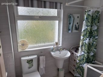 30 Drive 1, Muirhevnamore, Blackrock, Co. Louth - Image 5