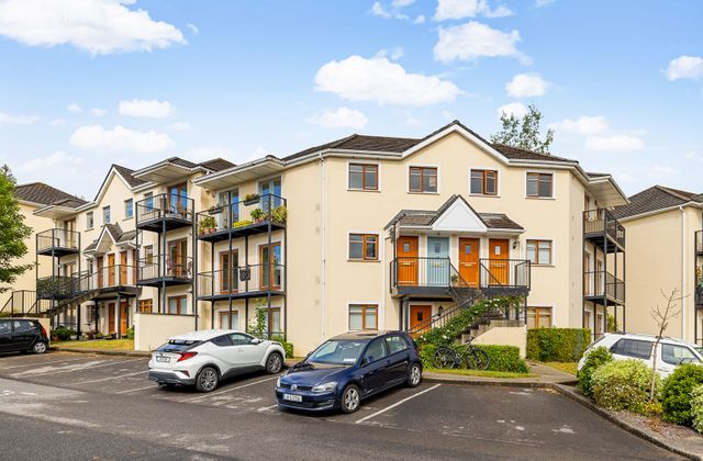 132 The Rectory, Dublin 18, Stepaside, Dublin 18 - Click to view photos