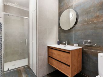 10 Leeson Court, Leeson Street Upper, Ballsbridge, Co. Dublin, Ballsbridge, Dublin 4 - Image 4