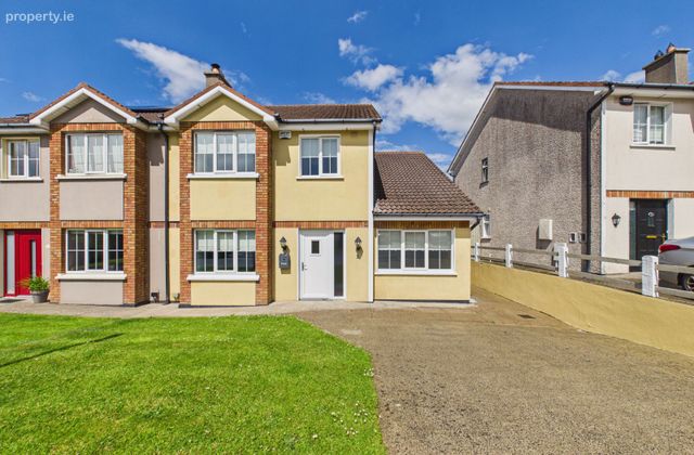 2 The Court, Fairfield Park, Ballindud, Co. Waterford - Click to view photos