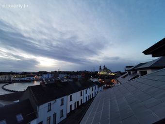 Strand Court Apartments, Athlone, Co. Westmeath - Image 4