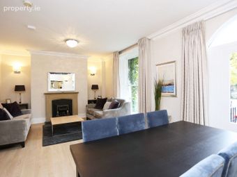 Apartment, Pembroke Hall, Ballsbridge, Dublin 4 - Image 3
