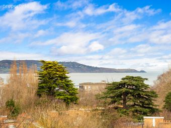 2 Bed, Penthouse, Blackrock, Co. Dublin - Image 2