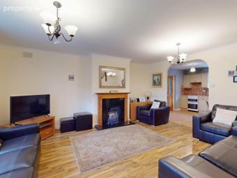 No. 10 Tinteskin Close, Kilmuckridge, Gorey, Co. Wexford, Kilmuckridge, Co. Wexford - Image 3