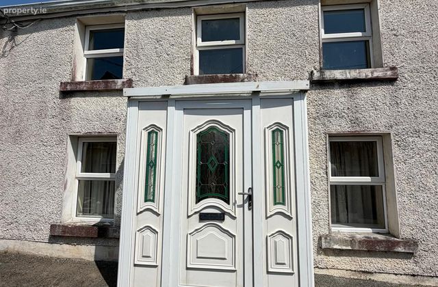 3 Rose Terrace, Main Street, Blackrock, Co. Louth - Click to view photos