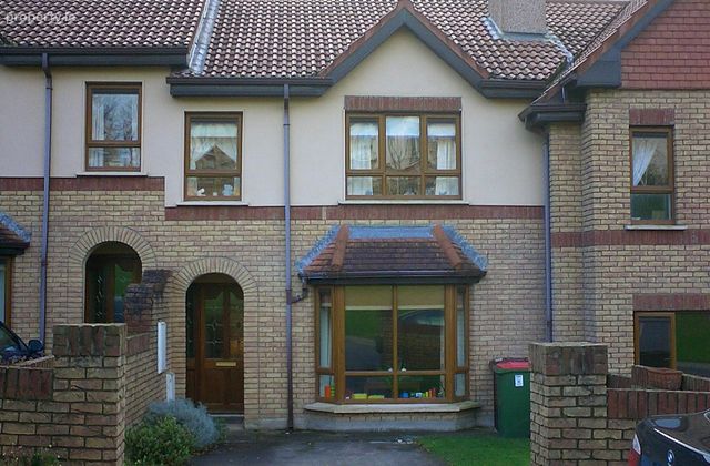 17 Ryecroft, Maryborough Woods, Douglas, Co. Cork - Click to view photos