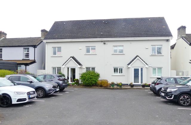 Apartment 67, Moynihan Court, Tallaght, Dublin 24 - Click to view photos