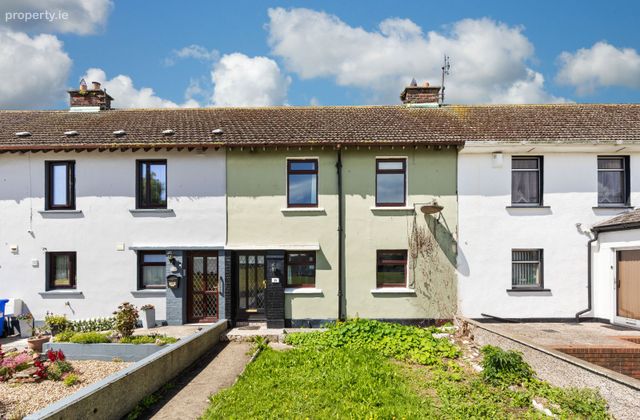 39 Ascal A D&oacute;, Yellowbatter, Drogheda, Co. Louth - Click to view photos