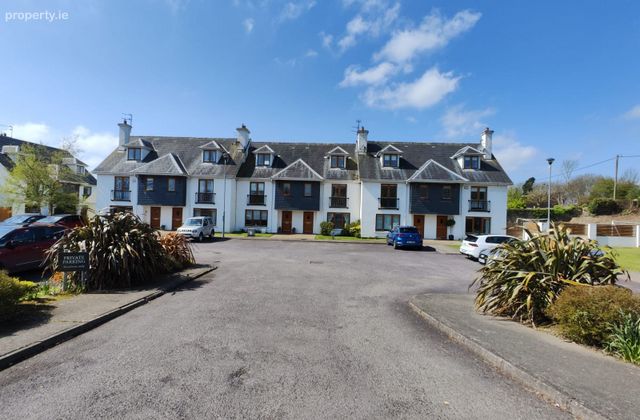 2 Admirals Walk, Kinsale, Kinsale, Co. Cork - Click to view photos