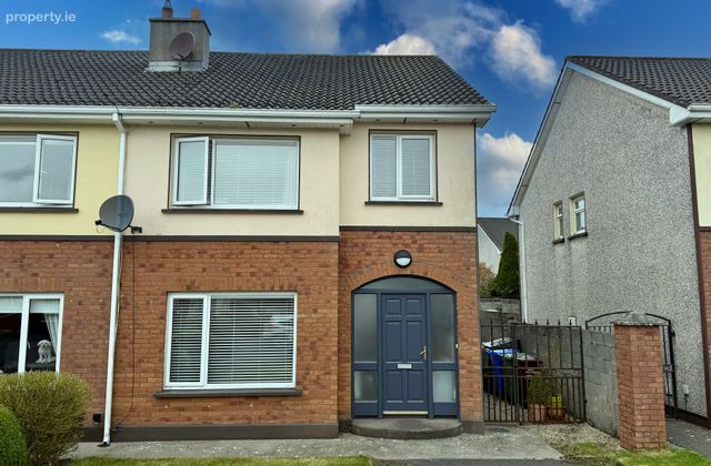 3 Bed With Converted Attic, 17 Rockvale, Rathbawn, Castlebar, Co. Mayo, Castlebar, Co. Mayo - Click to view photos