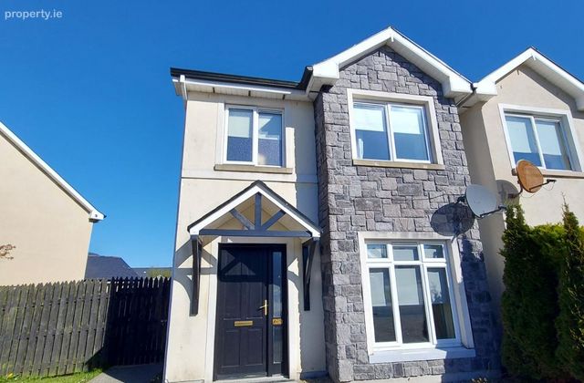 65 Springvale, Tubbercurry, Tubbercurry, Co. Sligo - Click to view photos