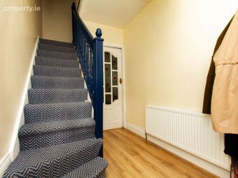 35 Hughes Road East, Dublin 12, Walkinstown, Dublin 12 - Image 2