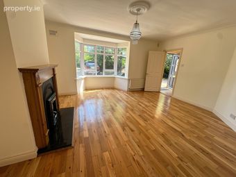 9 Woodville Rise, Woodville Grange, Athlone, Co. Westmeath - Image 4