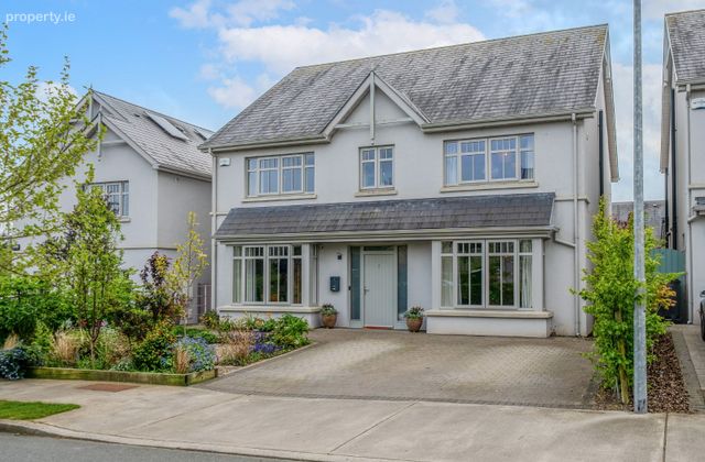 2 The Oaks, Ballinahinch Wood, Ashford, Co. Wicklow - Click to view photos