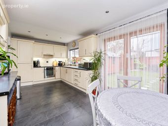 2 Riverwood Lawn, Castleknock, Dublin 15, Co. Dublin, Castleknock, Dublin 15 - Image 5