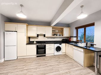 Apartment 48 , Sandymount, Ardkeen Woods, Ardkeen, Co. Waterford - Image 3