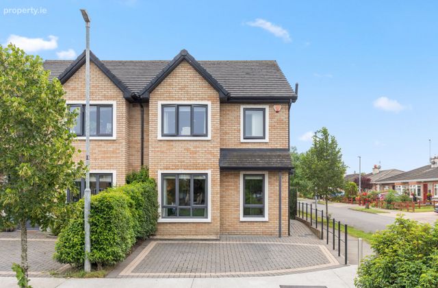 29 Athlumney Close, Kentstown Road, Johnstown, Co. Meath - Click to view photos