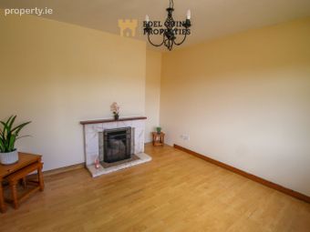 86 Emerald Drive, Killybegs, Killybegs, Co. Donegal - Image 4