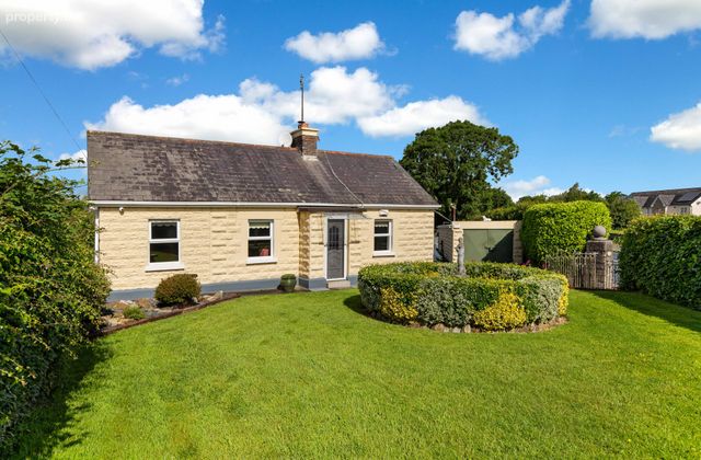 Knocksedan Cottage, Knocksedan, Swords, Co Dublin, Swords, Co. Dublin - Click to view photos