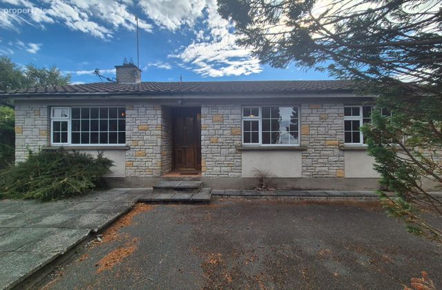 Templelusk, Avoca, Woodenbridge, Co. Wicklow - Click to view photos