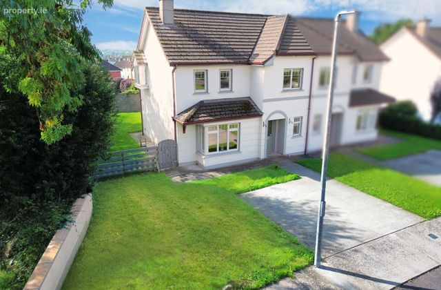 10 Lime Kiln Lawn, Mallow, Mallow, Co. Cork - Click to view photos