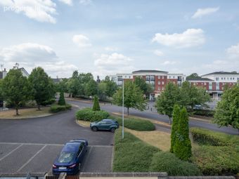 28 Clonlea, Mount Oval Village, Rochestown, Cork, Rochestown, Co. Cork - Image 3