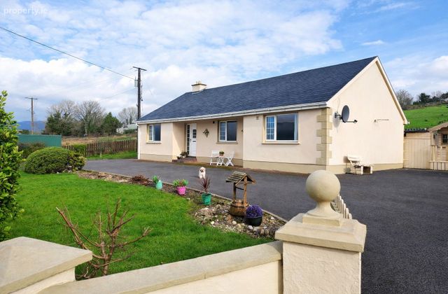 Finnabanes, Barnesmore, Donegal Town, Co. Donegal - Click to view photos