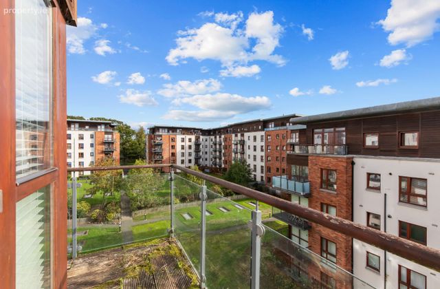 Apartment 284, Block 5, Parklands, Northwood, Santry, Dublin 9 - Click to view photos