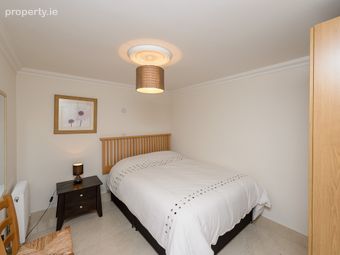 10B Pearse Square, Dublin 2 - Image 4