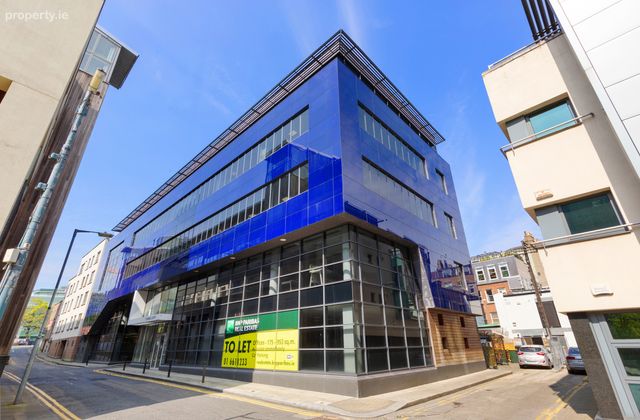 Part 4th Floor, Fleming Court, Fleming Place, Dublin 2 - Click to view photos