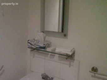 Adelaide Square Apts, Whitefriar Street, Dublin 2 - Image 5