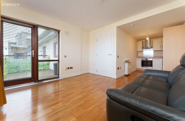 50 Hunters Hall, Hunters Place, Ballycullen, Dublin 24 - Click to view photos