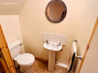 54 Springfield Grove, Rossmore Village, Reddan's Walk, Co. Tipperary - Image 5