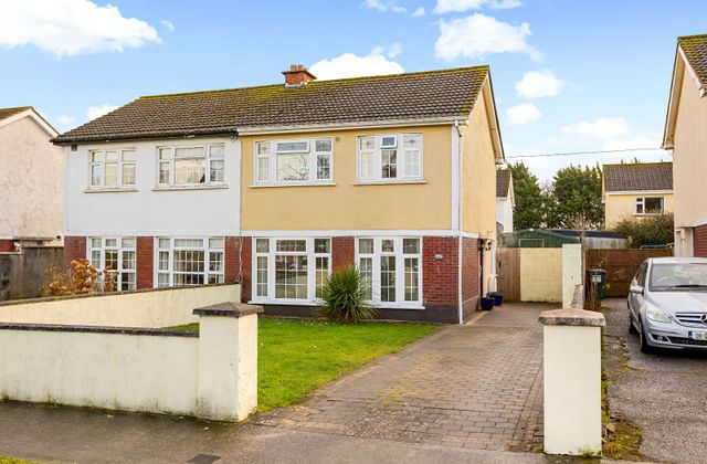 52 Esmondale, Naas, Co. Kildare - Click to view photos