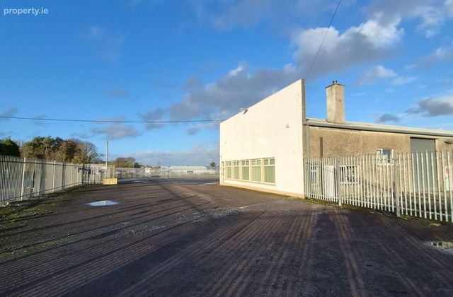 C.10,000 Ft2 Unit, Springhill Waterford Road, Kilkenny, Co. Kilkenny - Click to view photos