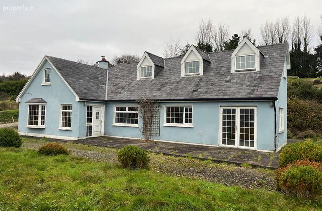 Greenane, Templenoe, Kenmare, Co. Kerry, Templenoe, Co. Kerry - Click to view photos