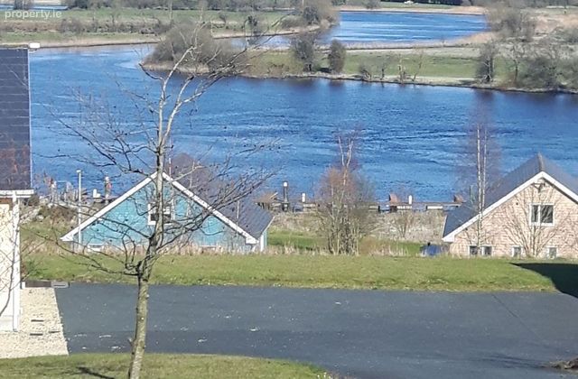 50 Riverun, Lough Dooley, Belturbet., Belturbet, Co. Cavan - Click to view photos