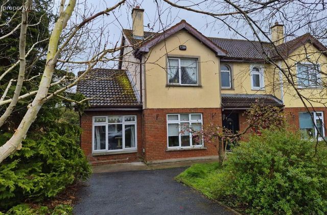 27 Clonard, Westbury, Corbally, Westbury, Co. Clare - Click to view photos