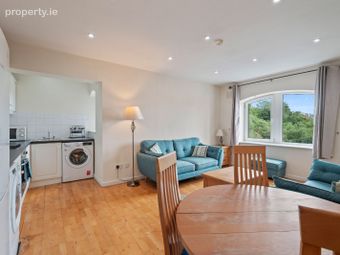 517 River Towers, Lee Road, Sunday's Well, Co. Cork - Image 3