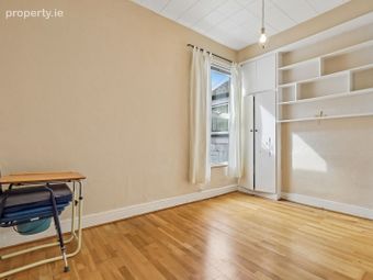 1 Russell Avenue East, East Wall, Dublin 3 - Image 4